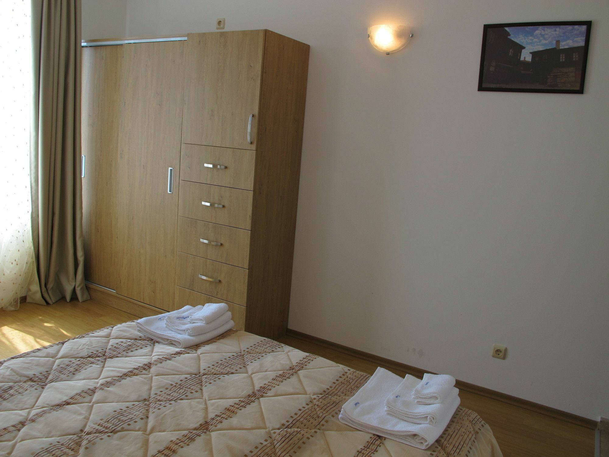 נסבר Apartment Crystal Beach מראה חיצוני תמונה